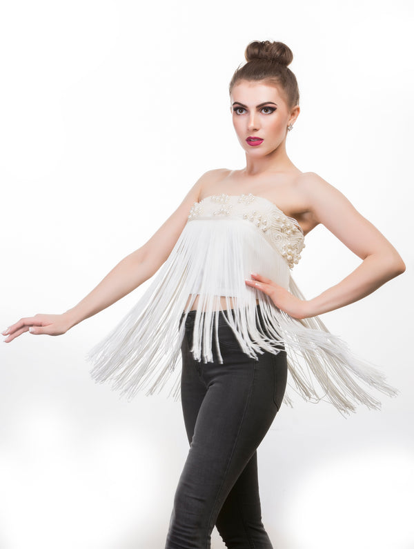 WHITE FRINGE TOP